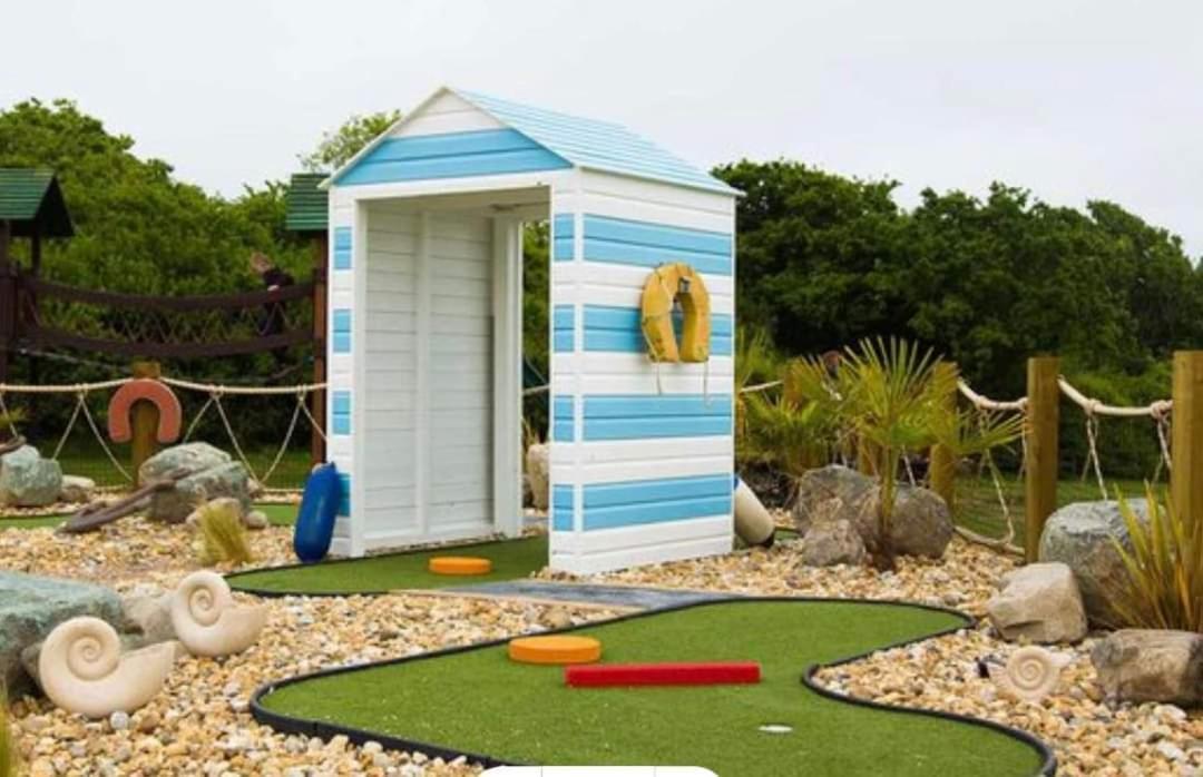 Home With A View Whitecliff Bay Holiday Park Bembridge Eksteriør bilde